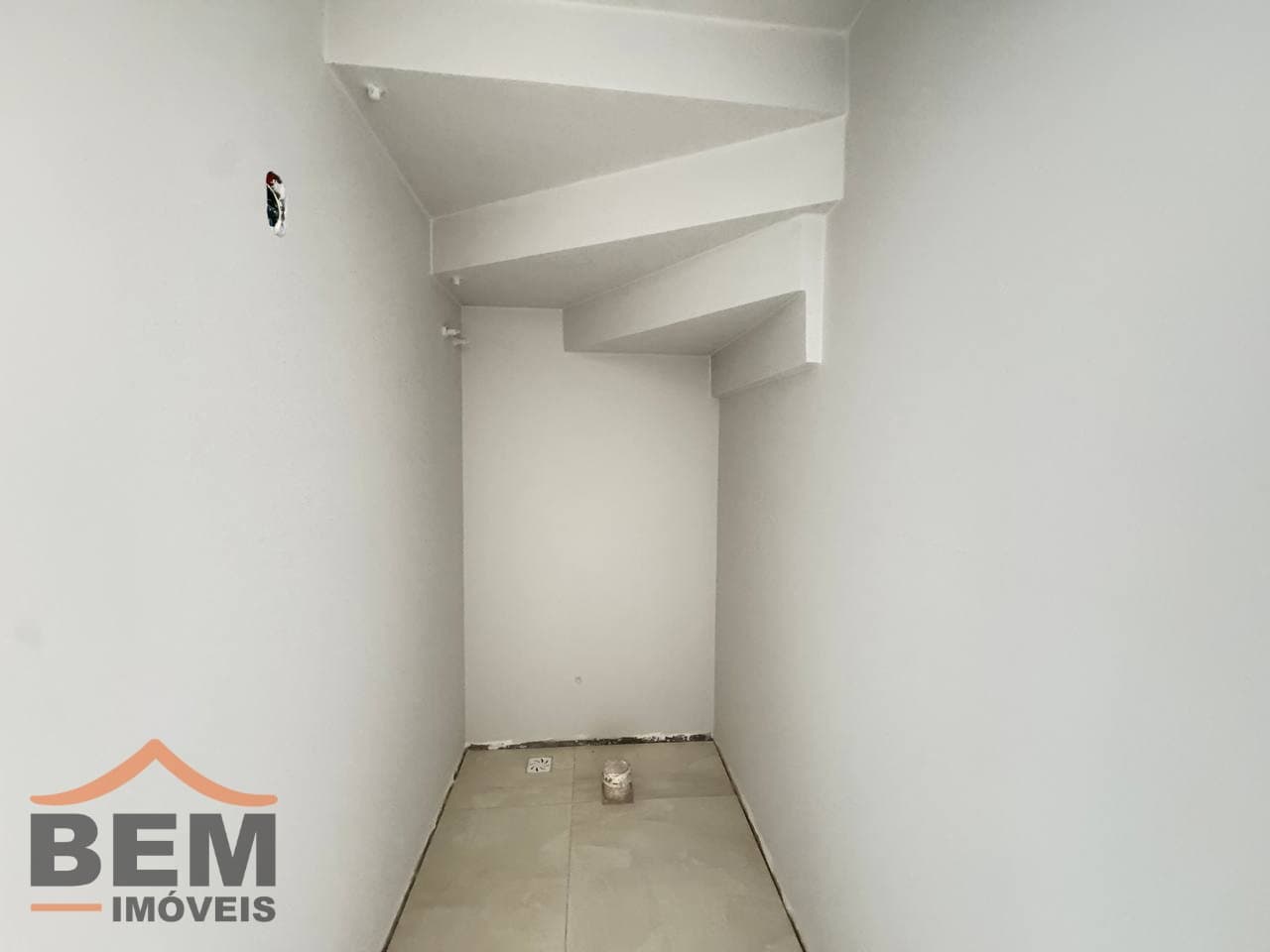 Sobrado para Venda com 97m² no bairro São Francisco de Assis, em Camboriú