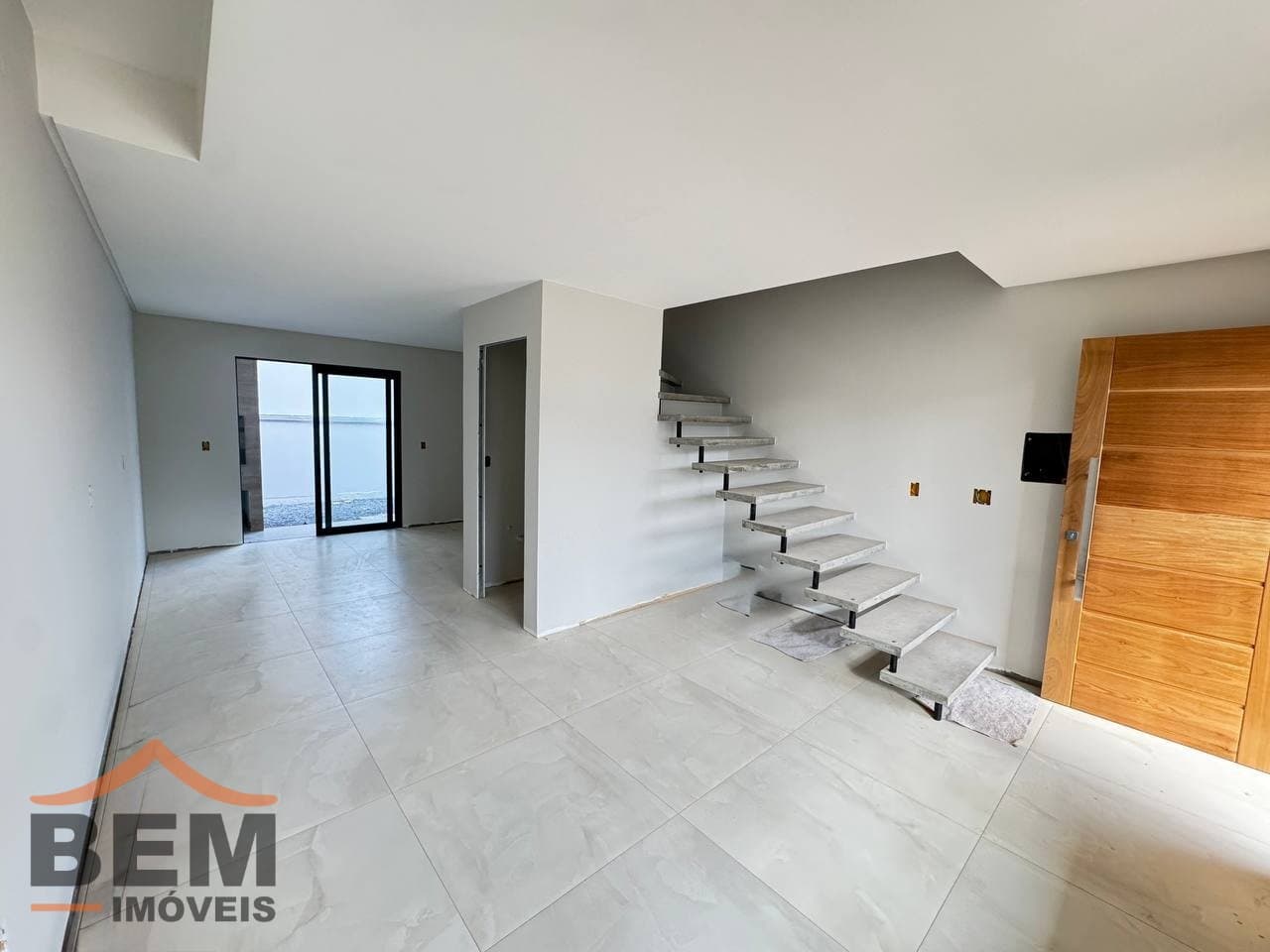 Casa para Venda com 89m² no bairro São Francisco de Assis, em Camboriú