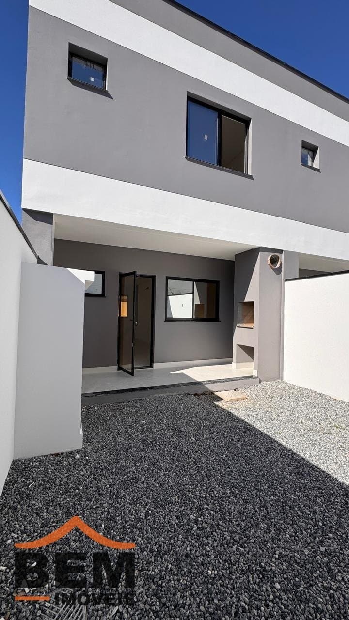 Casa para Venda com 2 quartos e 92m² no bairro Rio Pequeno, em Camboriú: i74w8W45fP5J18s_84086a553fbdbb667