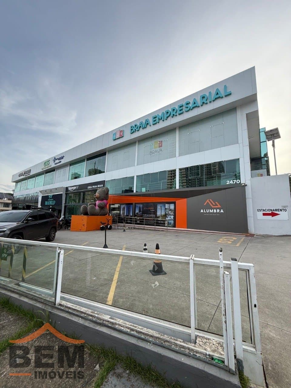 Sala Comercial para Locação com 30m² no bairro Praia Brava, em Itajaí