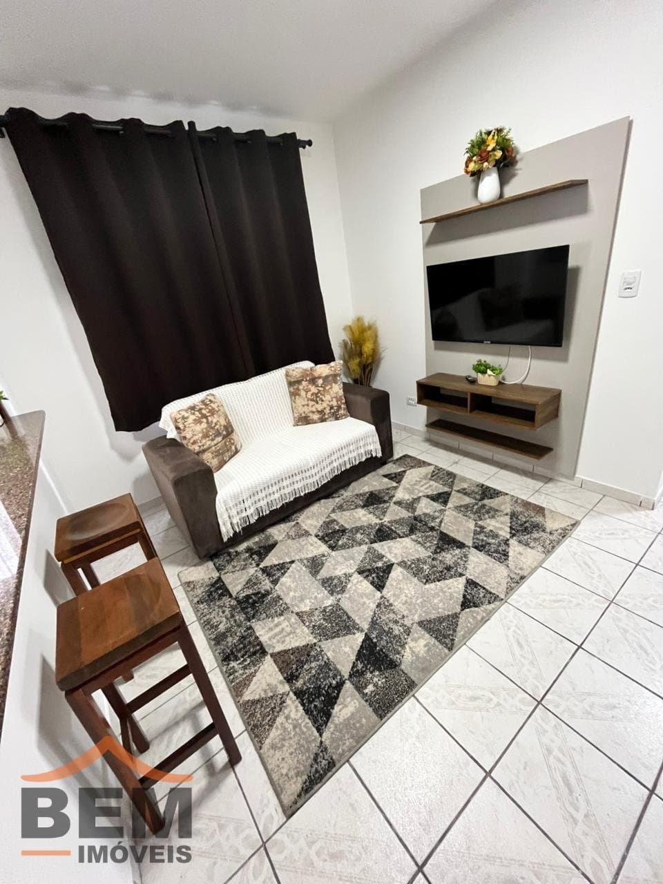 Apartamento para Locação com 1 quarto e 40m² no bairro Centro, em Itajaí